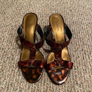Liz Claiborne strappy tortoise sandal heels